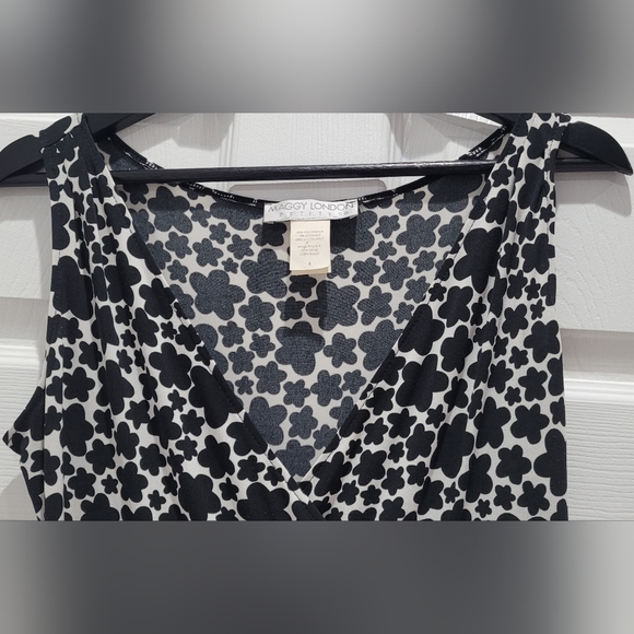 Woman dress soft fiber size 4 - Picture 3 of 4